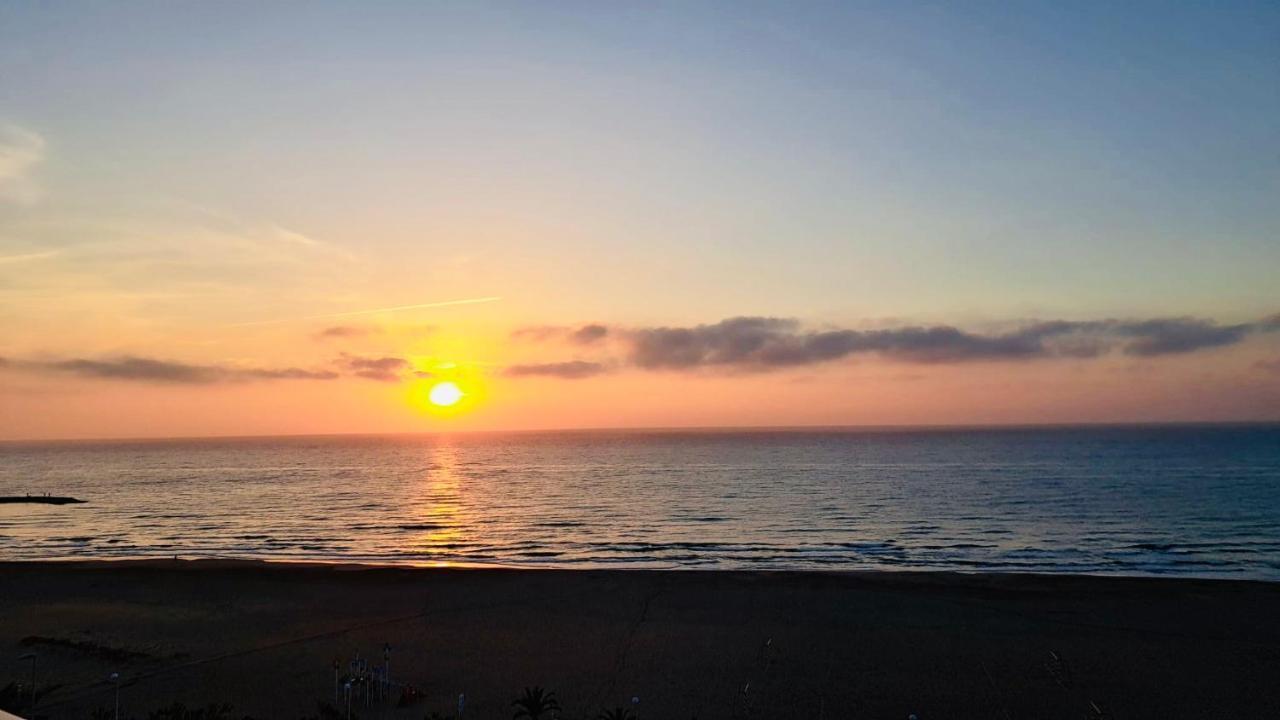 Lux Penthouse Mediterranean Views Beach Front Puerto de Sagunto Ngoại thất bức ảnh